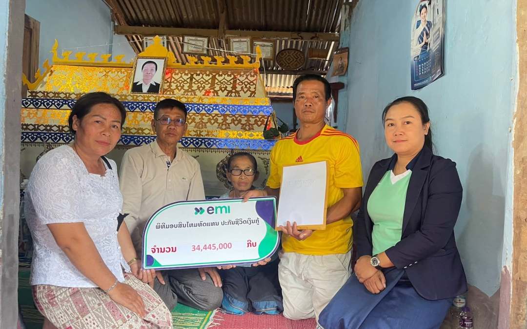 EMI Provides Micro Insurance Claim of 34,445,000 KIP to Client Families in Luangprabang Province